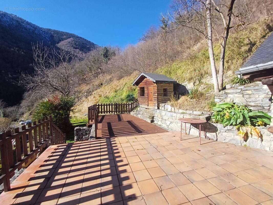 Appartement à CAZARIL-LASPENES