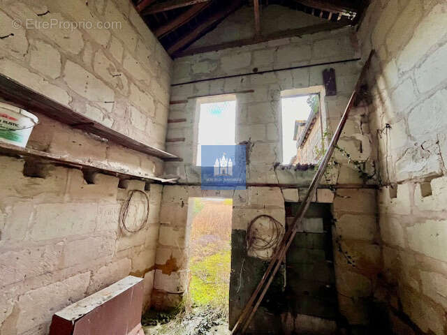 (49) Entre Epieds et Montreuil-Bellay, propriété et dépendances  à la campagne ( 5CH) - photo 40