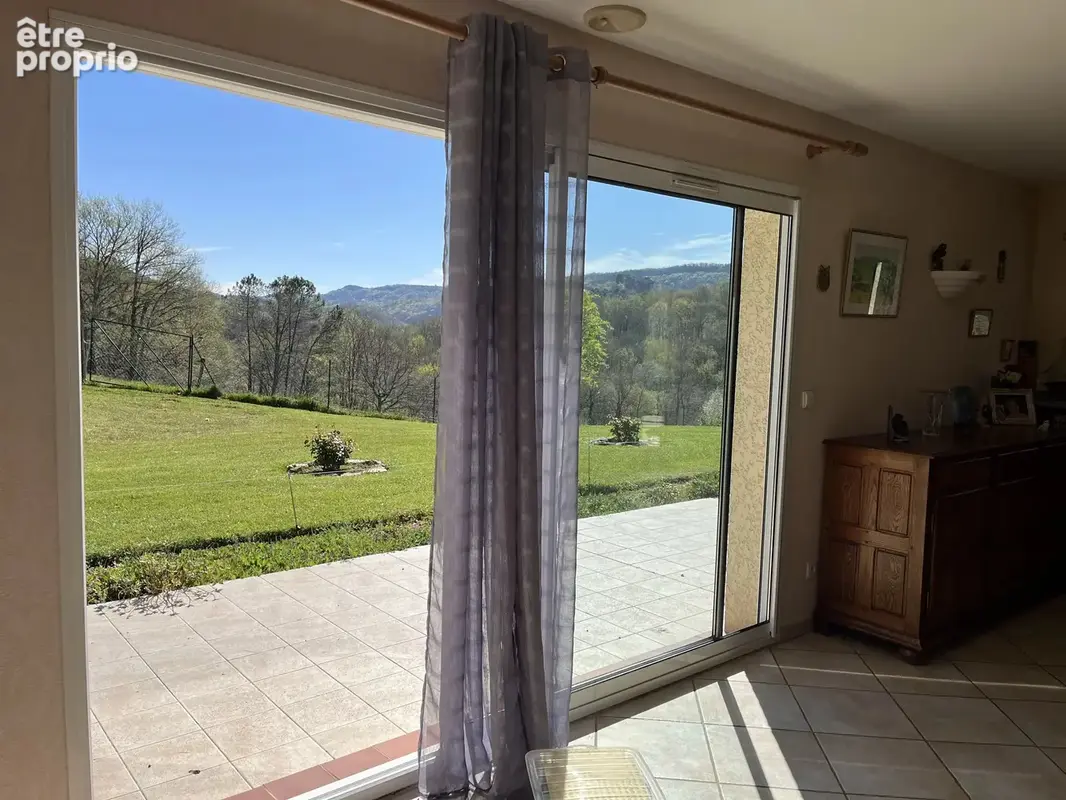 Maison de Campagne Moderne dans un cadre fabuleux avec environ 8 Hectares, Vues Panoramiques & Chauffage Géothermique – Haute-Ga - photo 5