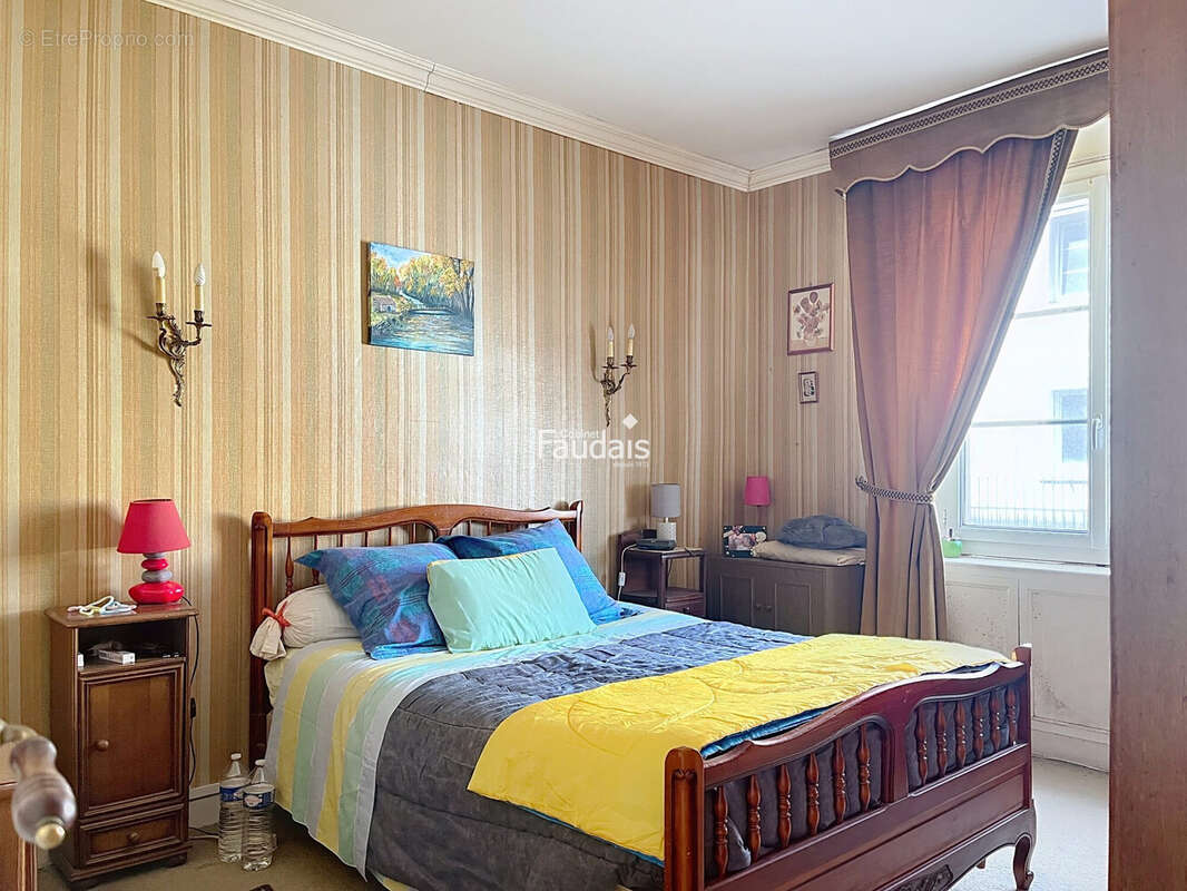 Maison 114 m² à Periers  - photo 9