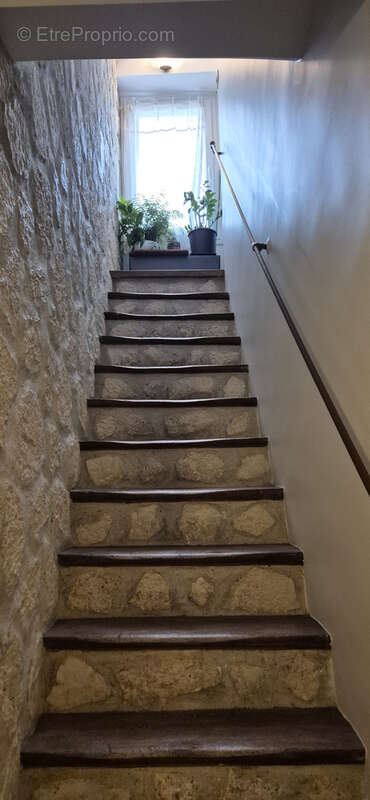 Maison à VAUX-SUR-SEINE