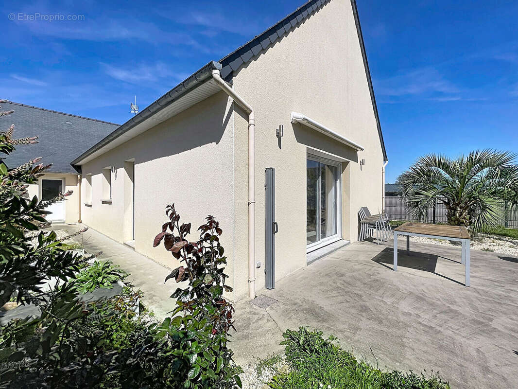 Maison à DOL-DE-BRETAGNE