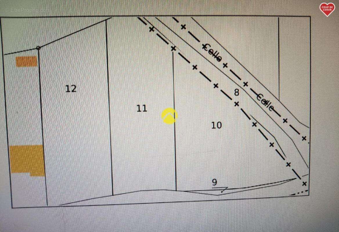 Terrain à SAINT-AMAND-MONTROND