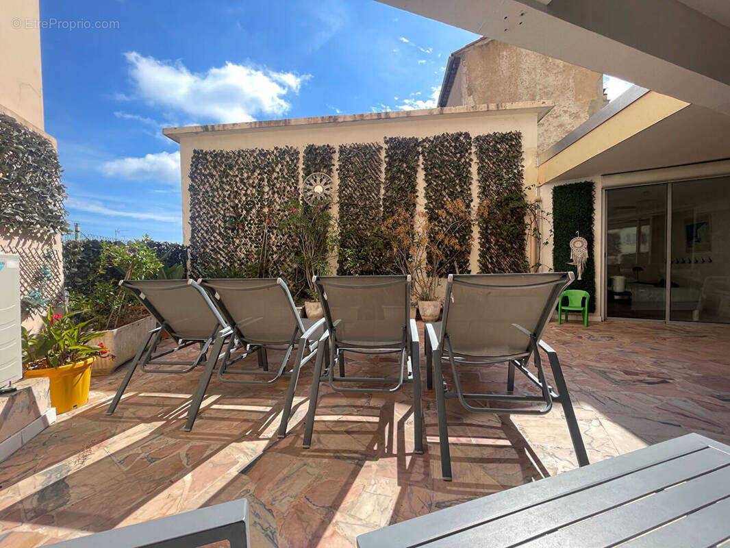 Appartement à CANNES