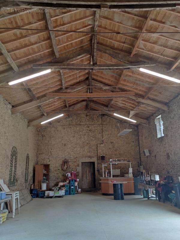 Maison à SAINT-MESMIN