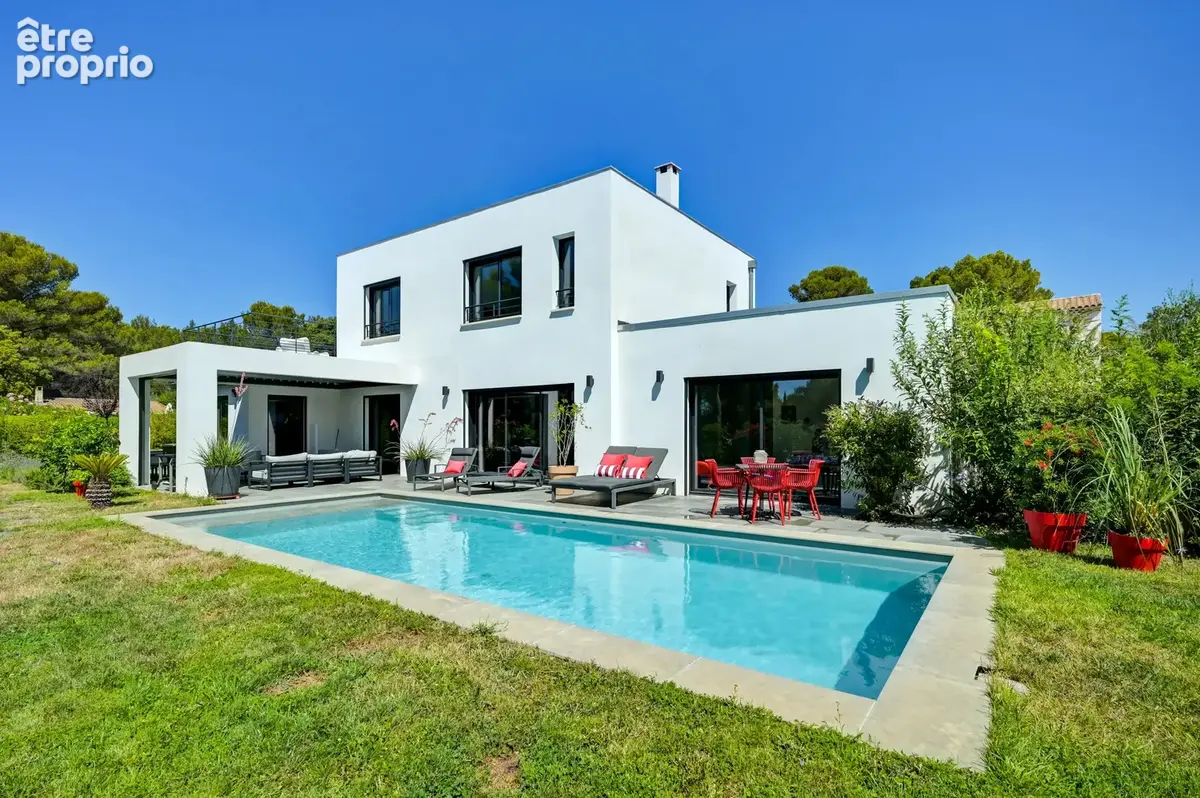 Maison contemporaine dans le Pays d'Aix - photo 1