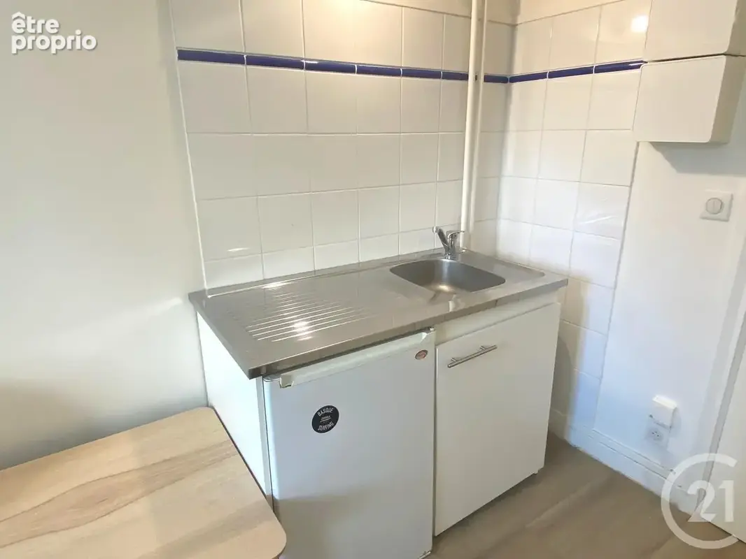 Appartement 1 pièce 10 m² à vendre à Neuilly-Sur-Seine (92200) - photo 4