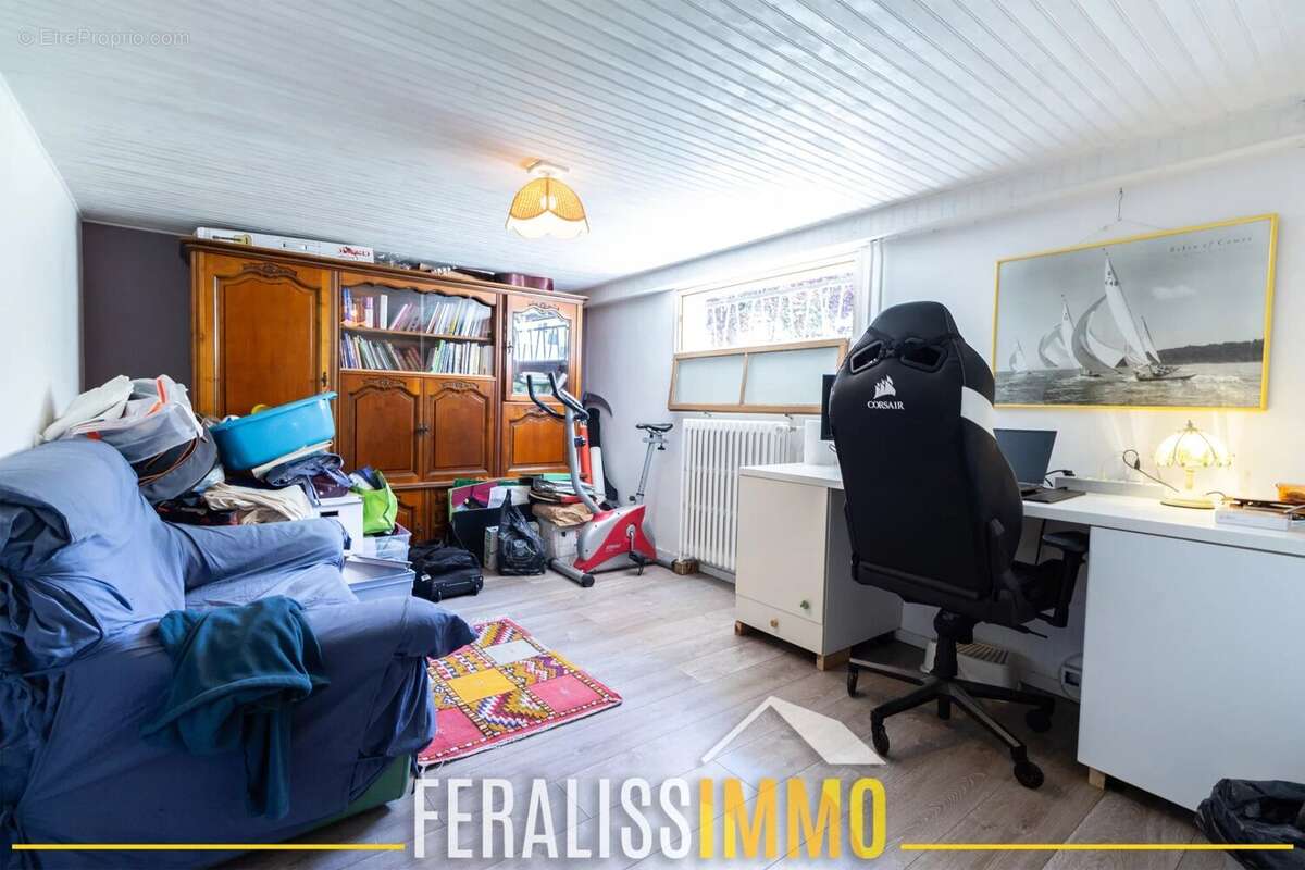 Maison à VAUX-SUR-SEINE