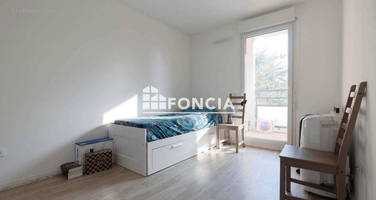 Appartement à DAMMARIE-LES-LYS