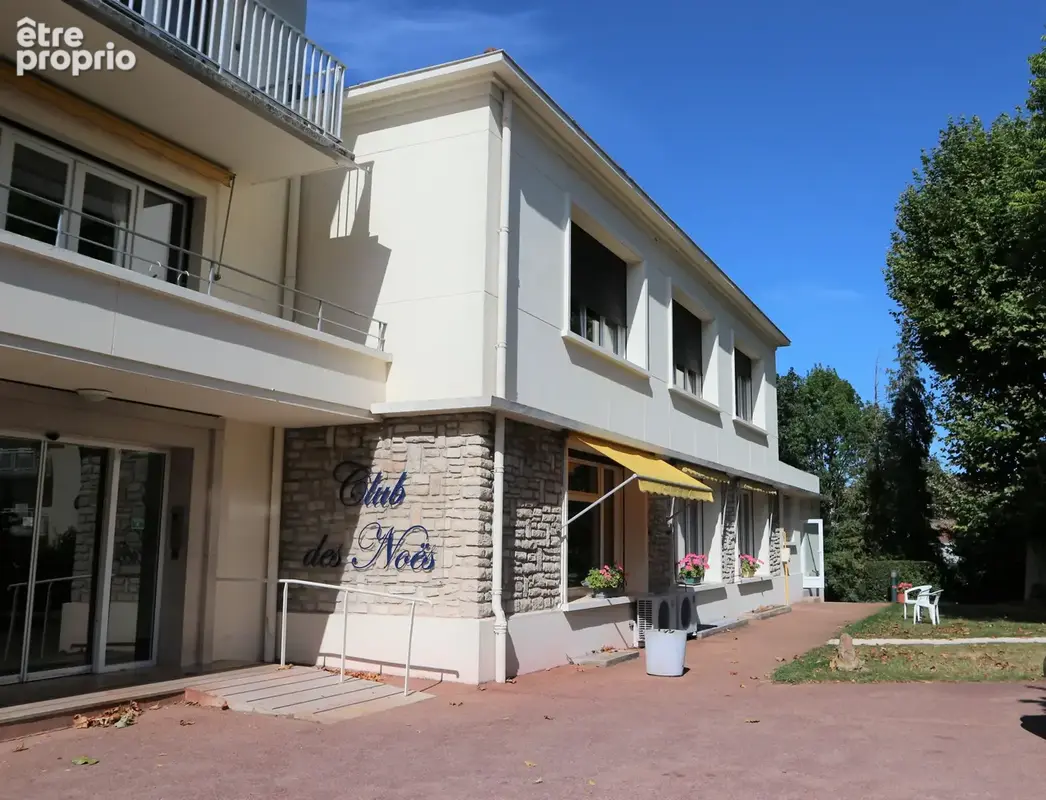 Troyes, Appartement T2, refait à neuf dans résidence pour séniors - photo 8