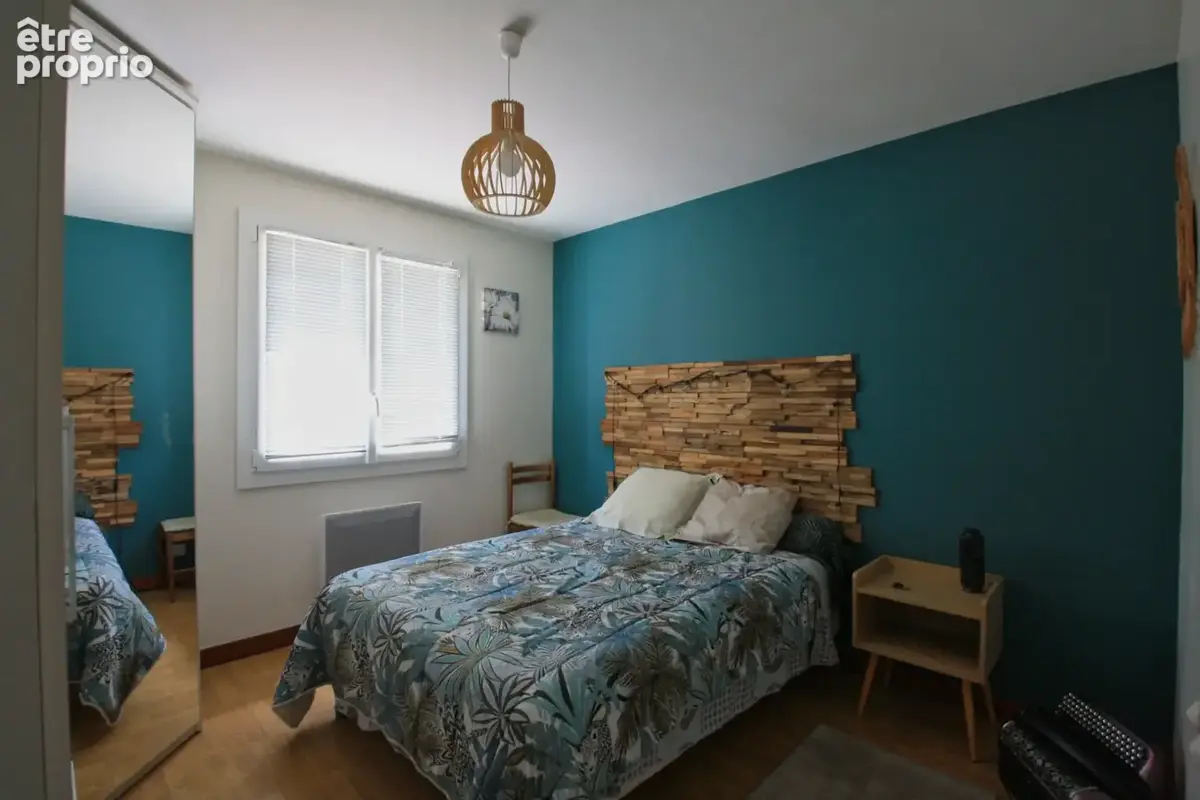 Maison 5 chambres, avec piscine et dépendances, sur un terrain de 4400 m² - photo 5