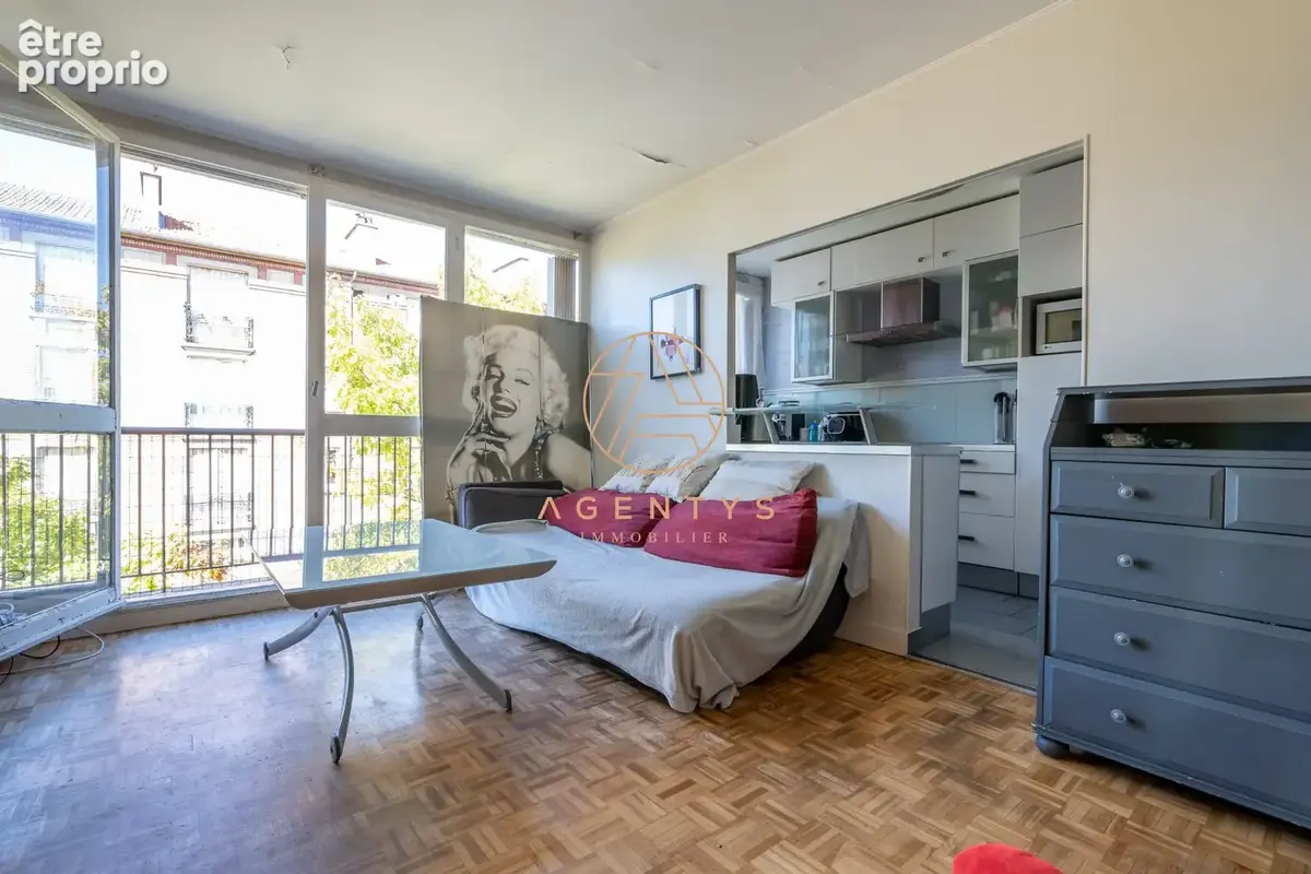 Appartement à LE PERREUX-SUR-MARNE