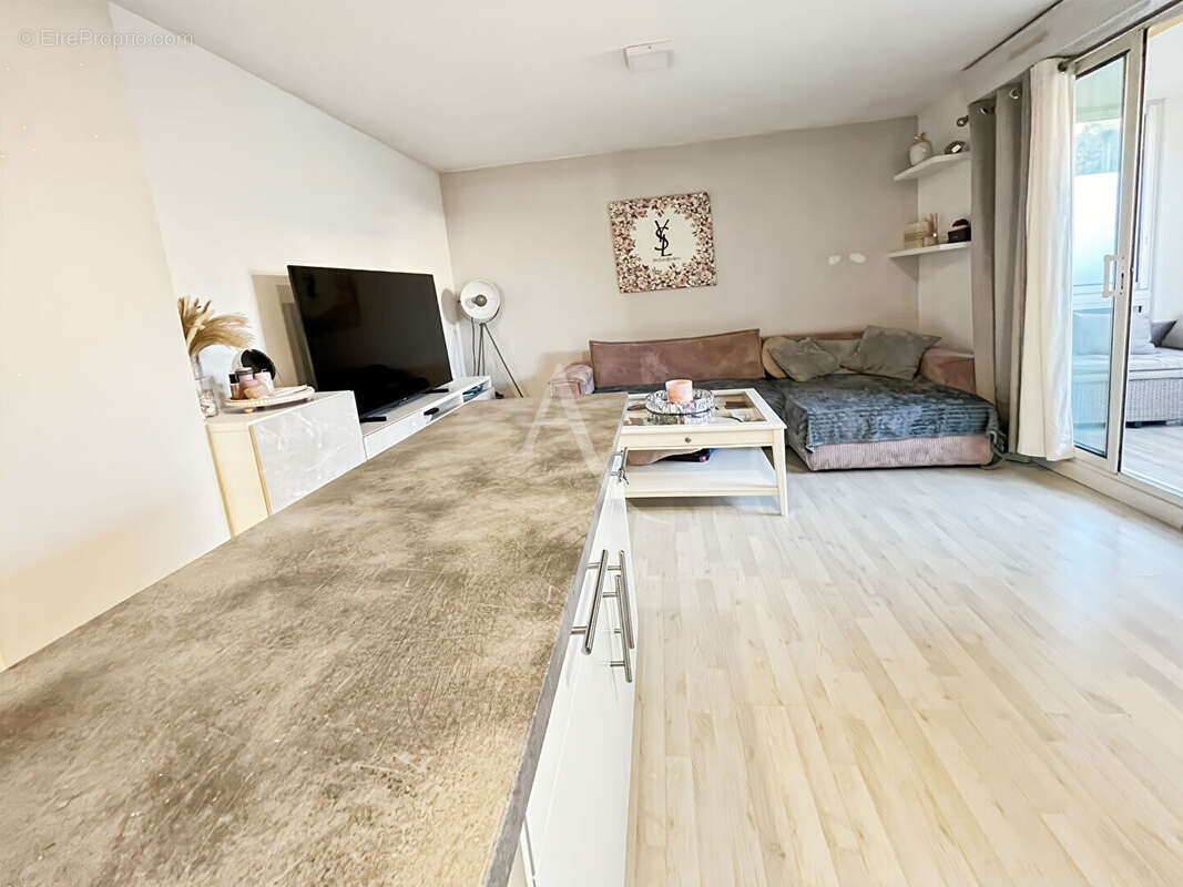 Appartement à MARSEILLE-11E