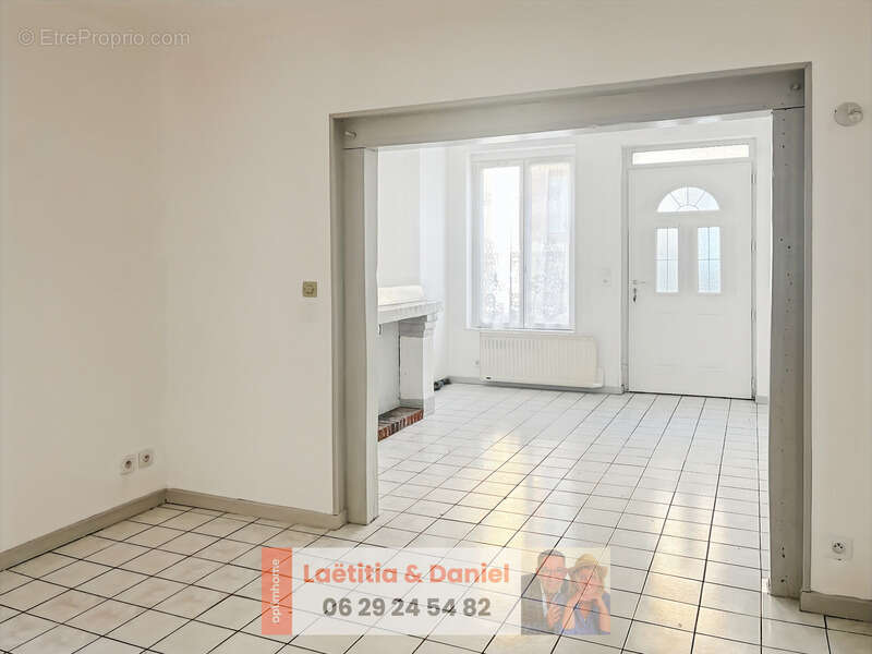 Maison à MOULINS-LA-MARCHE