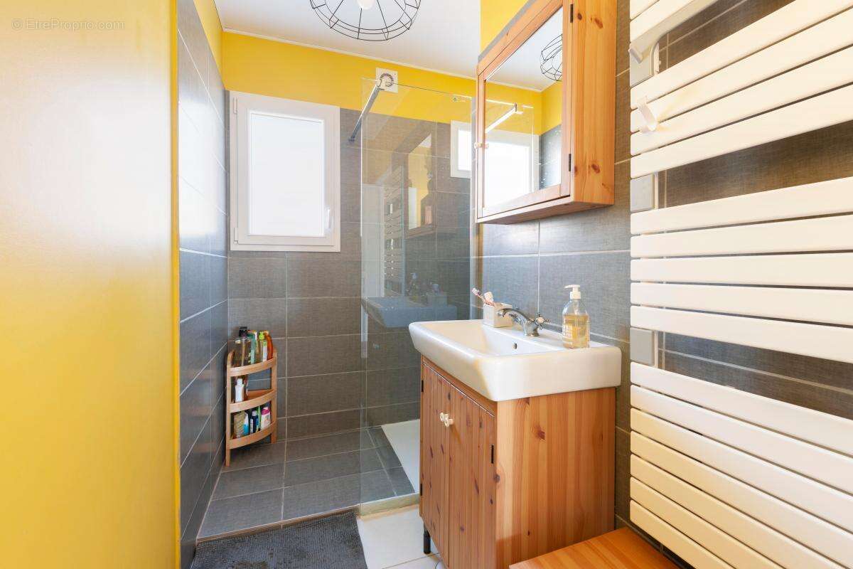 Maison à BRETAGNE-DE-MARSAN