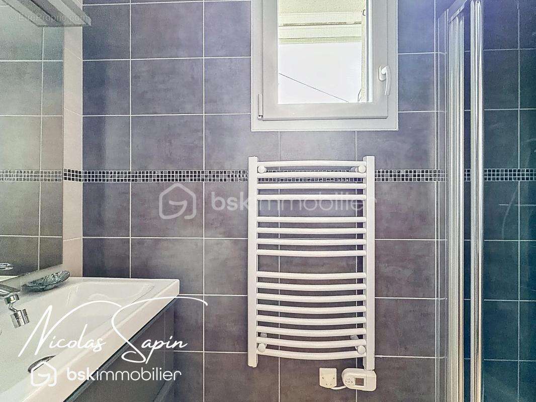 Maison à VARCES-ALLIERES-ET-RISSET