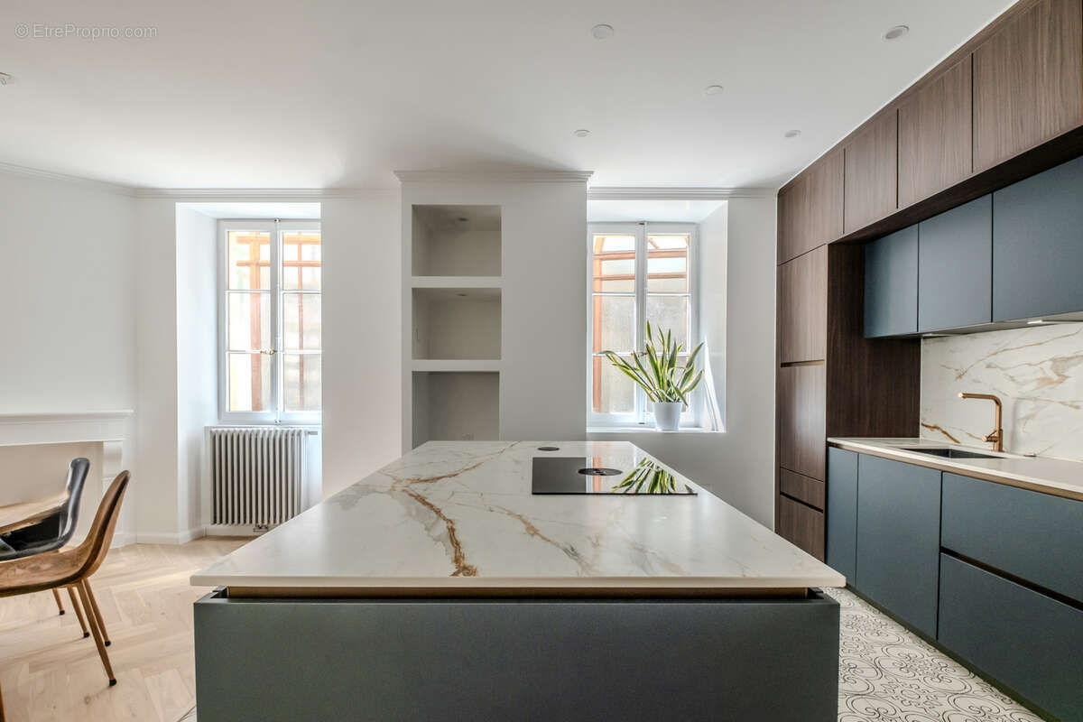 Appartement à EVIAN-LES-BAINS