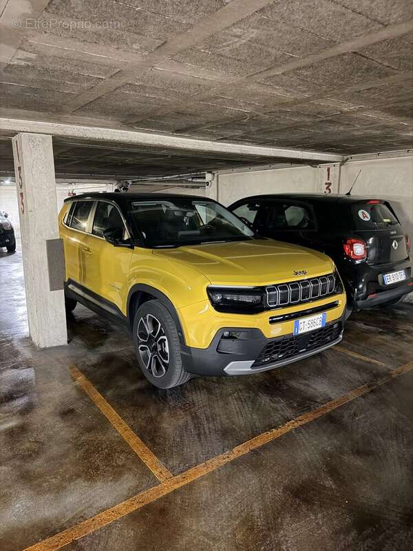 Parking à NICE