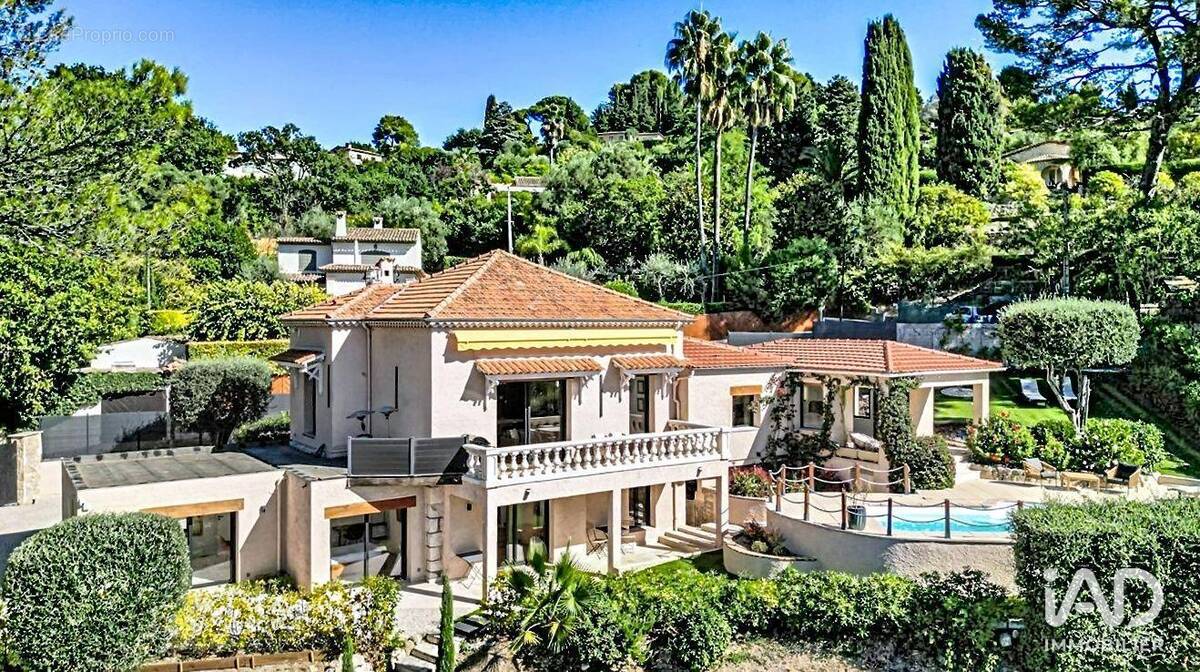 Photo 1 - Maison à MOUGINS