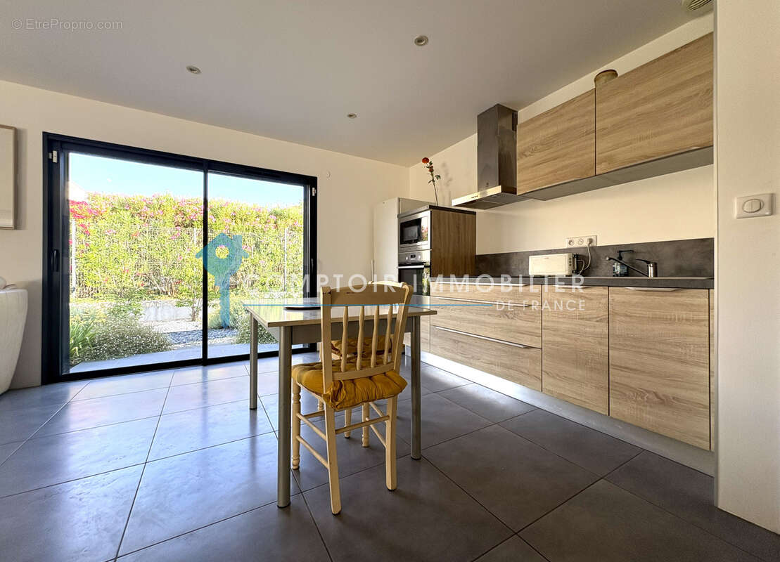 DEPT-30-A VENDRE-MEYNES Bel ensemble immobilier composé de deux villa de plain pied sur 1300m2 de terrain - photo 22