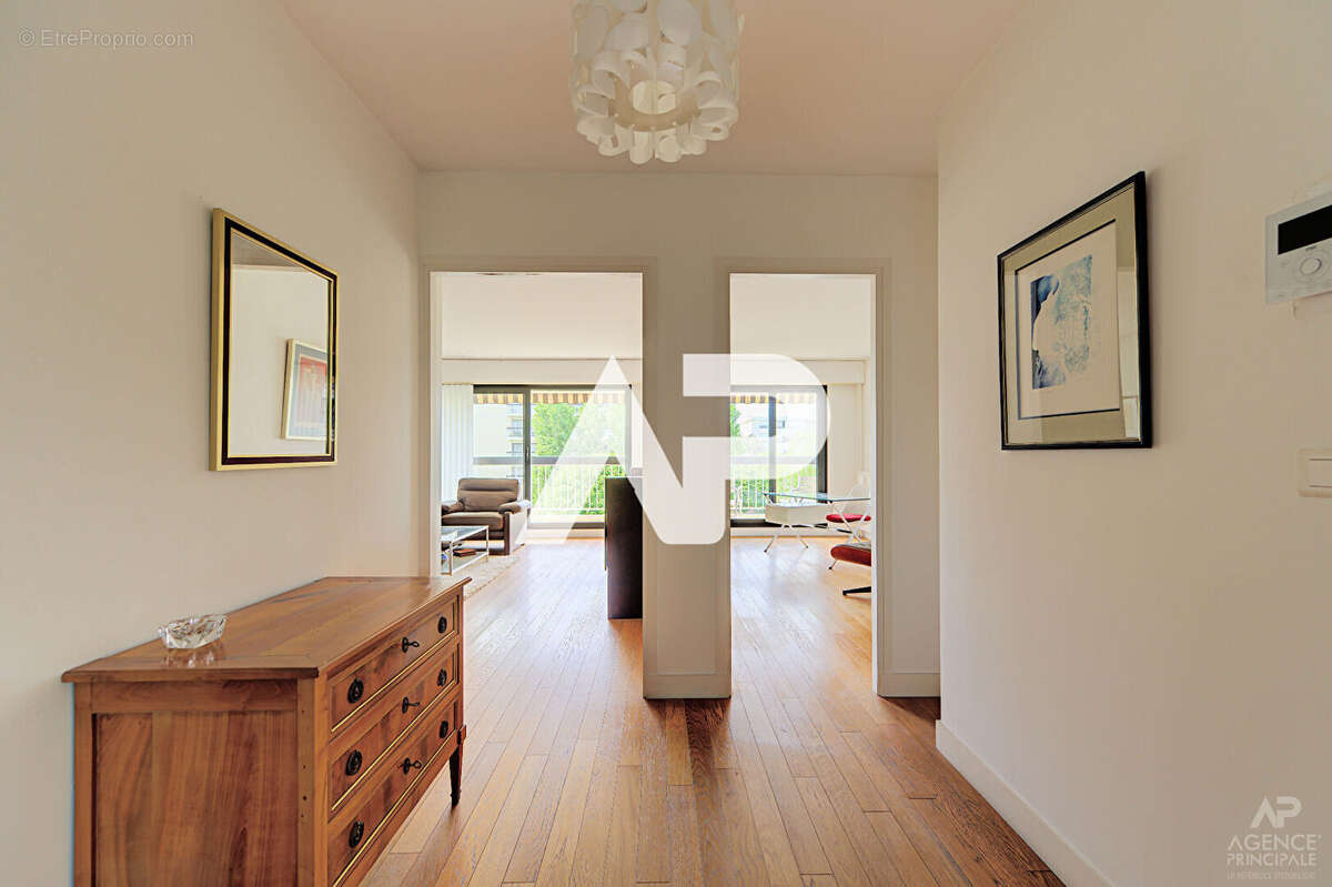 Appartement à RUEIL-MALMAISON