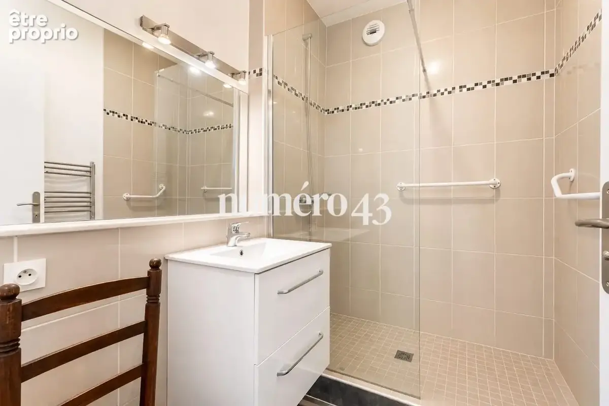 Appartement 1 pièce 25 m² à vendre à Bordeaux (33000) - photo 6