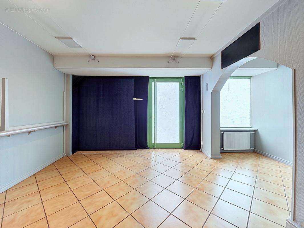 EXCLUSIVITÉ – Immeuble de rapport à usage mixte – Quartier Sainte-Anne à Reims - photo 13