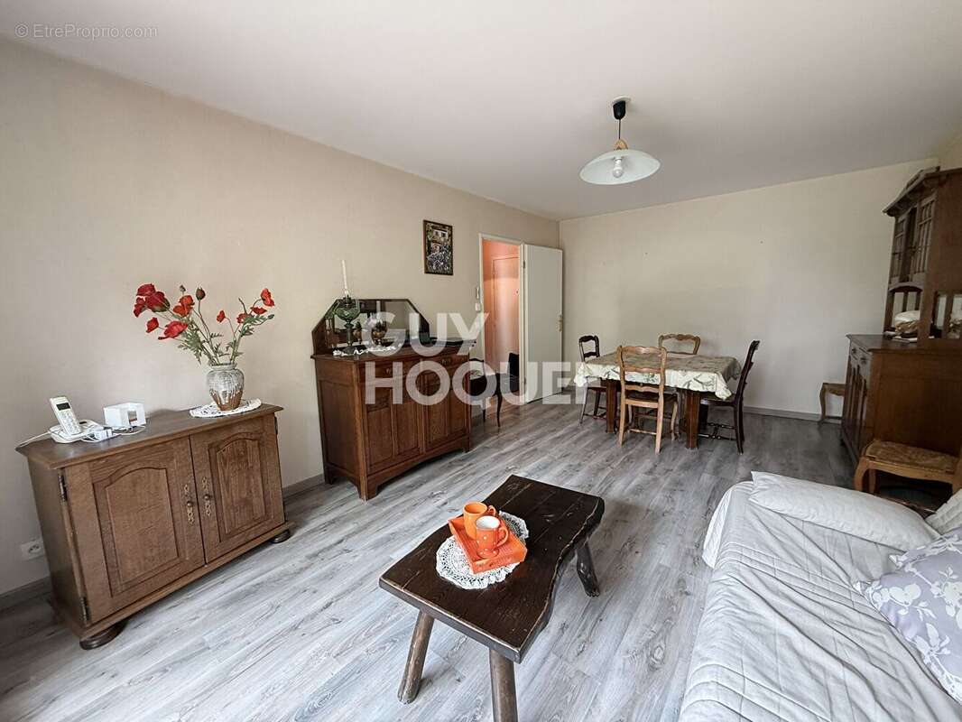 Appartement à MANTES-LA-JOLIE