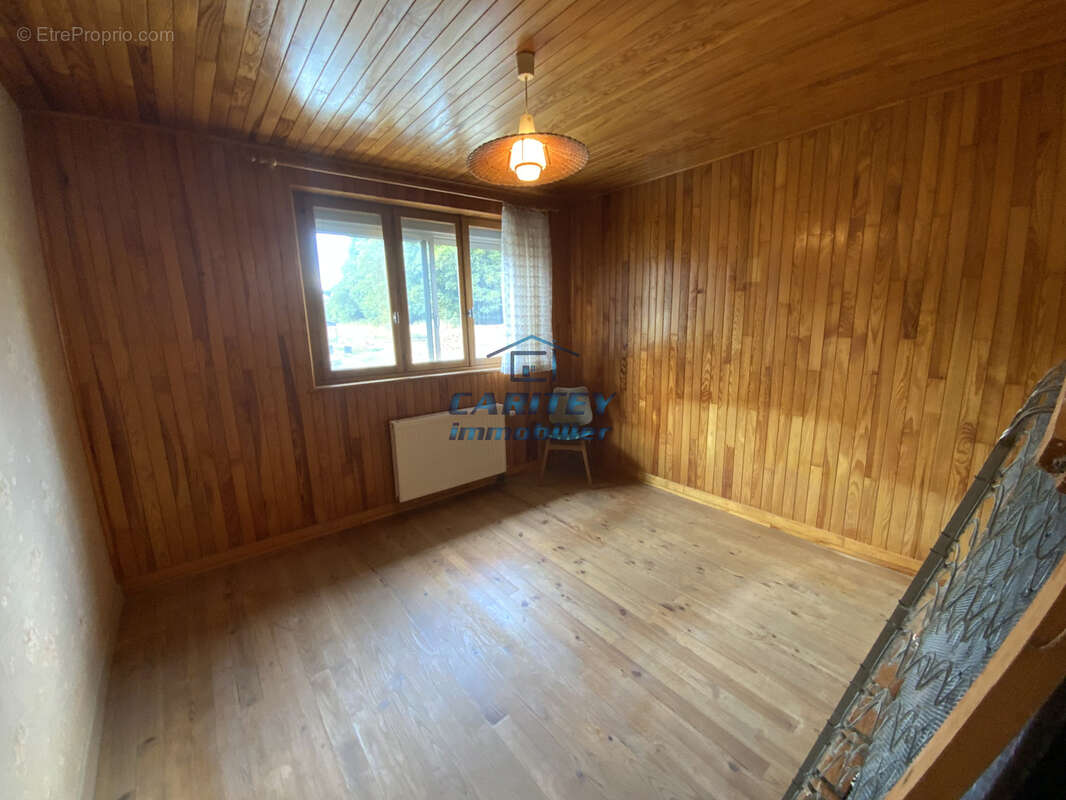 ALLENJOIE (25490) - Agréable maison à conforter au calme - photo 6