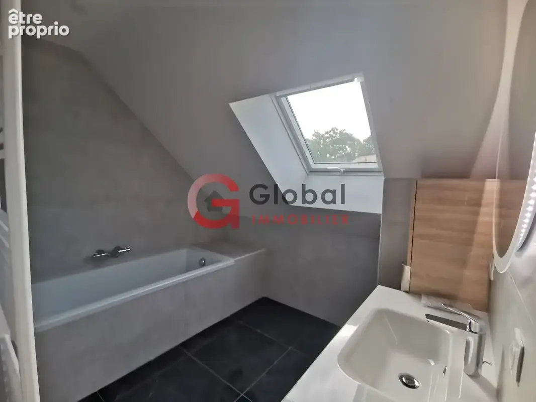 Grande maison individuelle 8 pièces 160 m2 sur sous-sol complet - photo 10