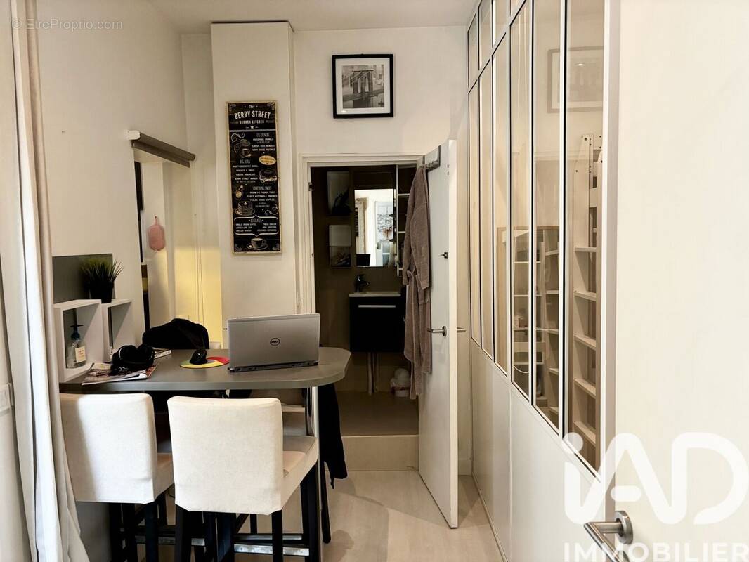 Photo 1 - Appartement à PARIS-15E