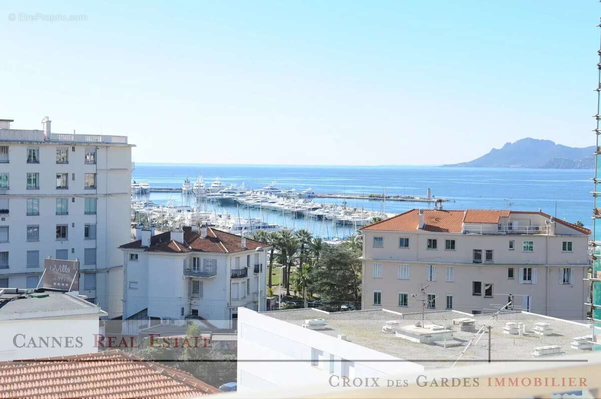 Appartement à CANNES