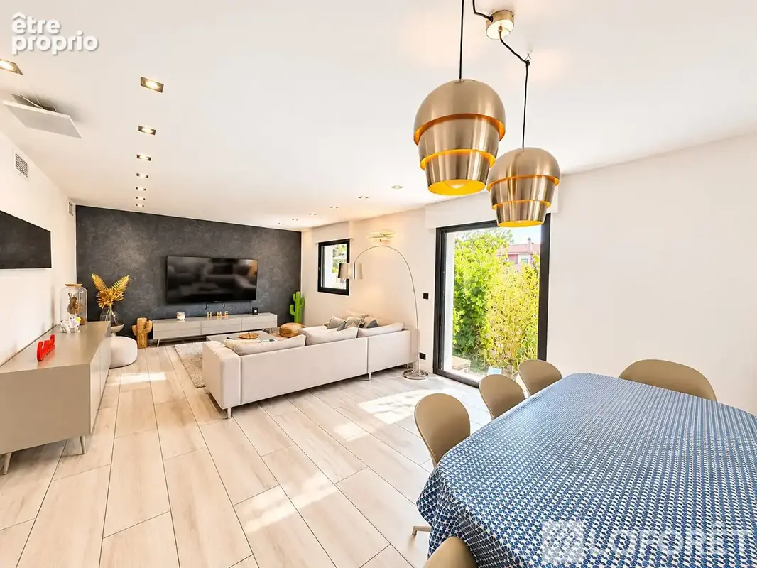 Fréjus  tour de mare  villa de prestige de 250 m² - photo 6