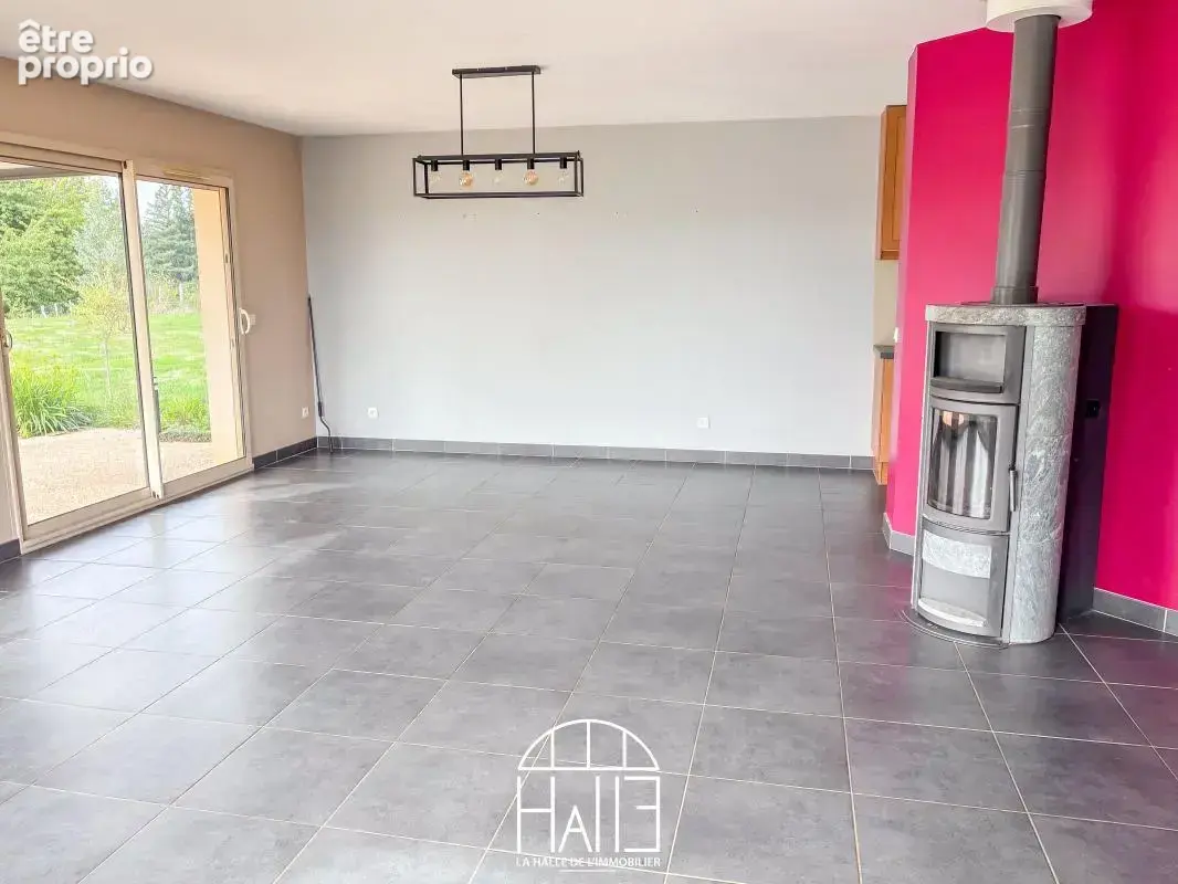Maison 5 pièces 120 m² à vendre à Condat-Sur-Ganaveix (19140) - photo 5