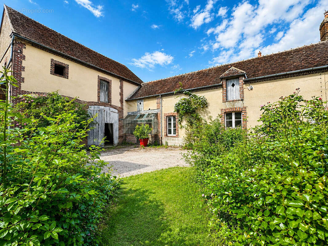 Senan - maison de caractere - photo 13
