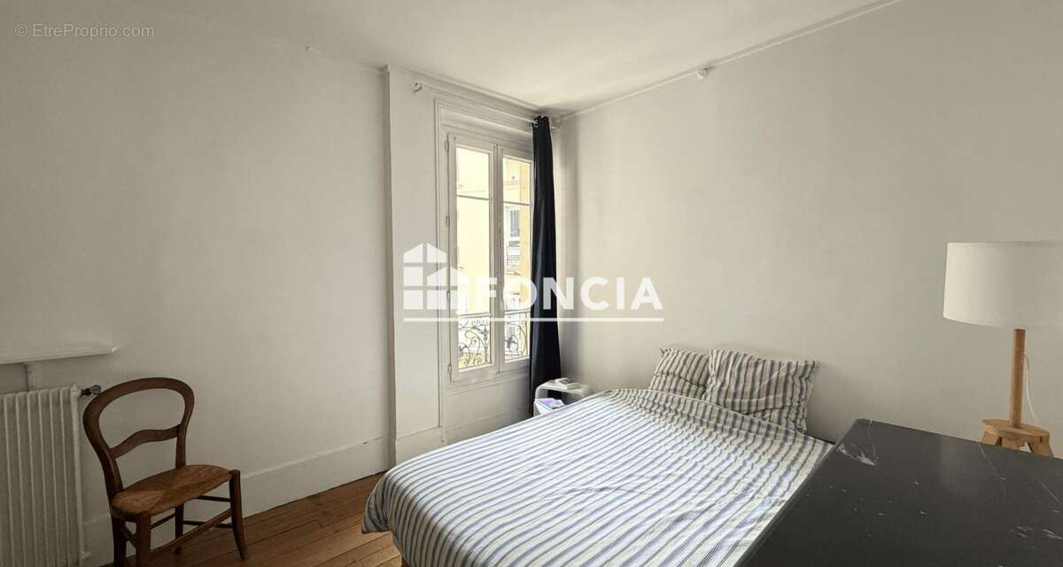 Appartement à PARIS-20E