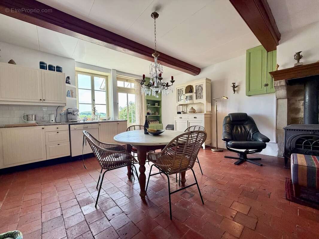 Maison à ONLAY