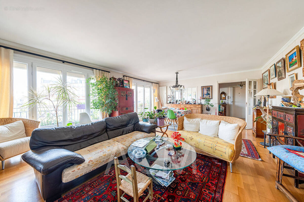 Appartement à MAISONS-LAFFITTE
