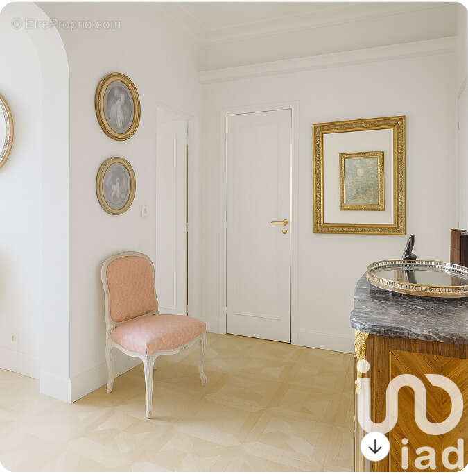 Photo 2 - Appartement à PARIS-16E