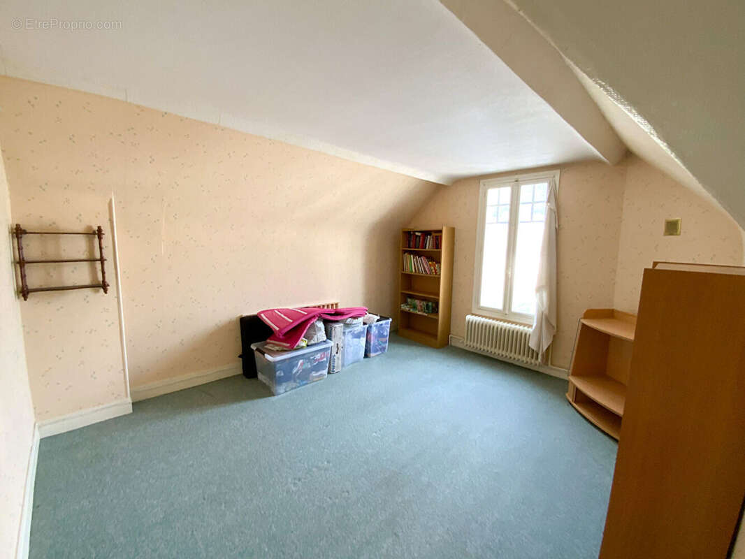 Maison à LE CREUSOT