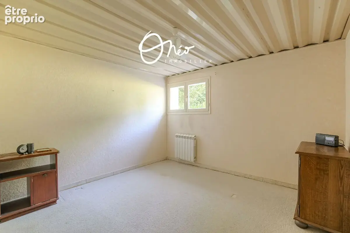 Givors - Maison individuelle avec sous-sol complet et jardin de 1267m2 - photo 14
