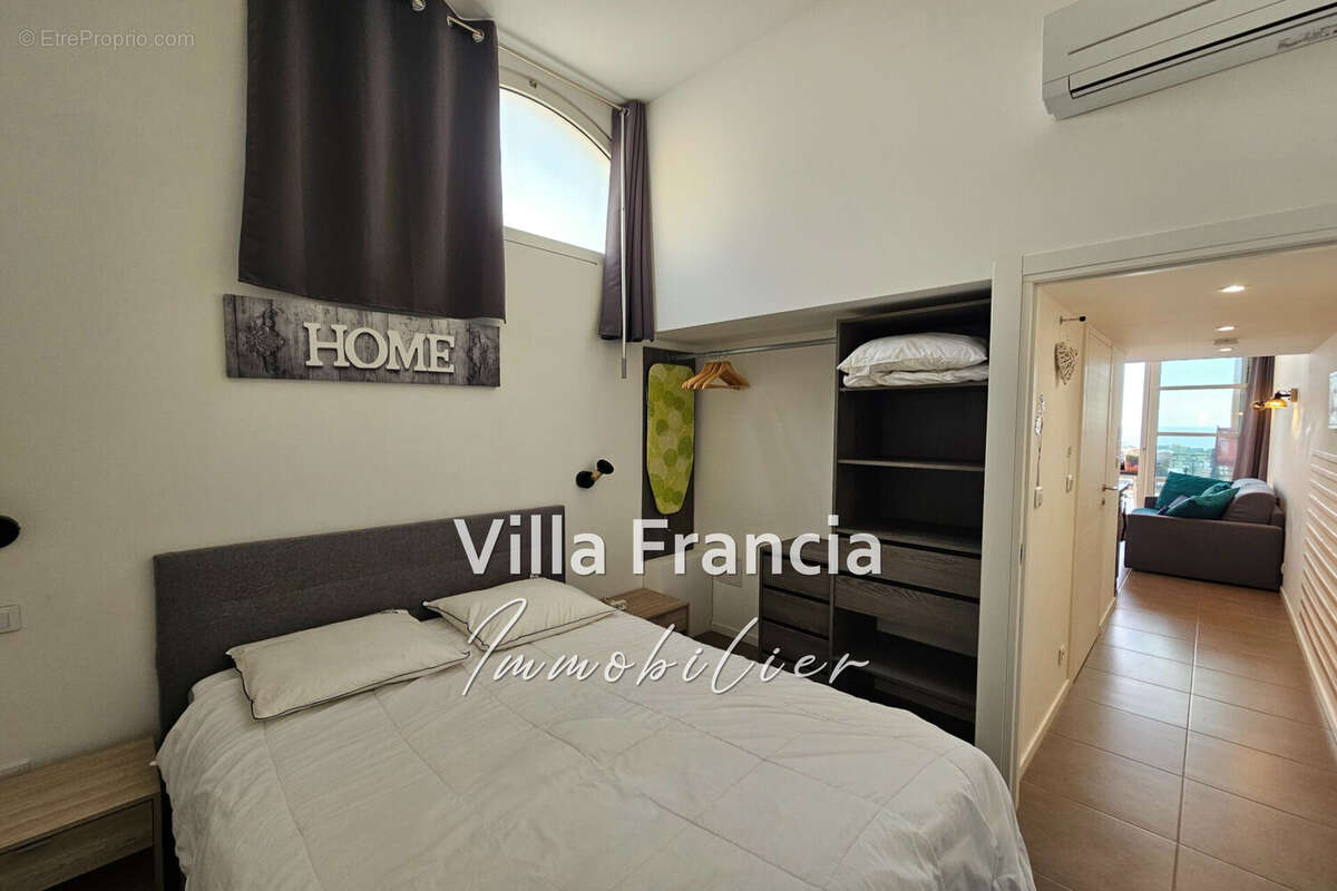 Appartement à SAINT-RAPHAEL