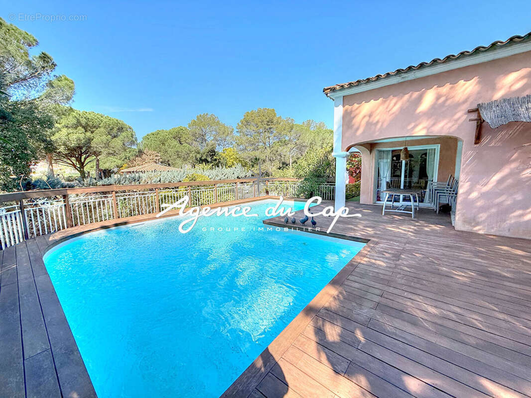 Saint raphael valescure les golfs villa 5 pieces piscine - photo 5