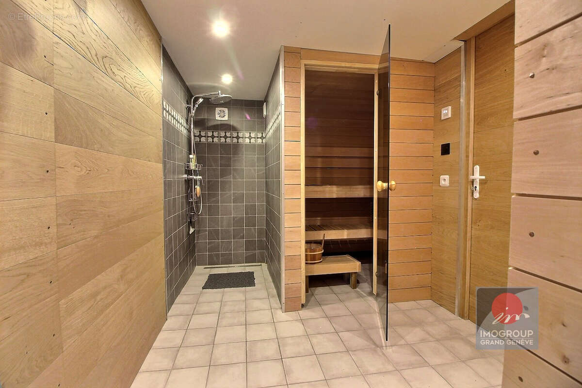 Maison à CHENS-SUR-LEMAN