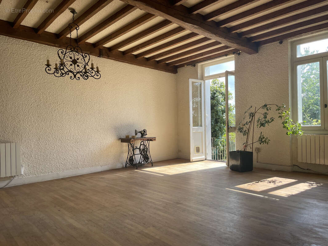Rare, saint-etienne appartement en  rez de jardin  avec 300 m2 d'exterieur - photo 25