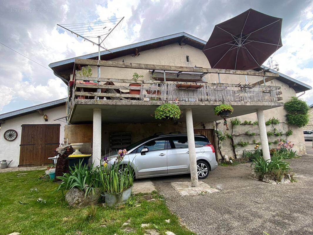 Maison à OYONNAX