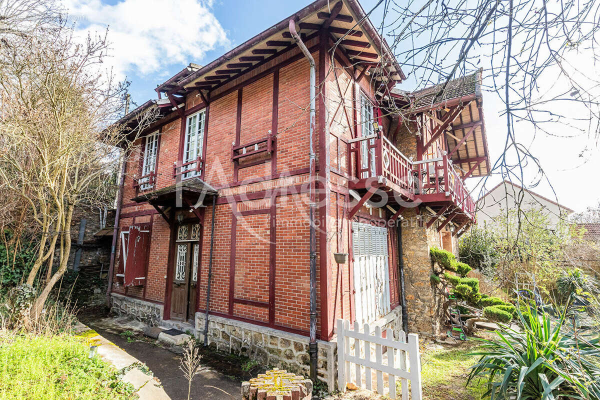 Appartement à ATHIS-MONS