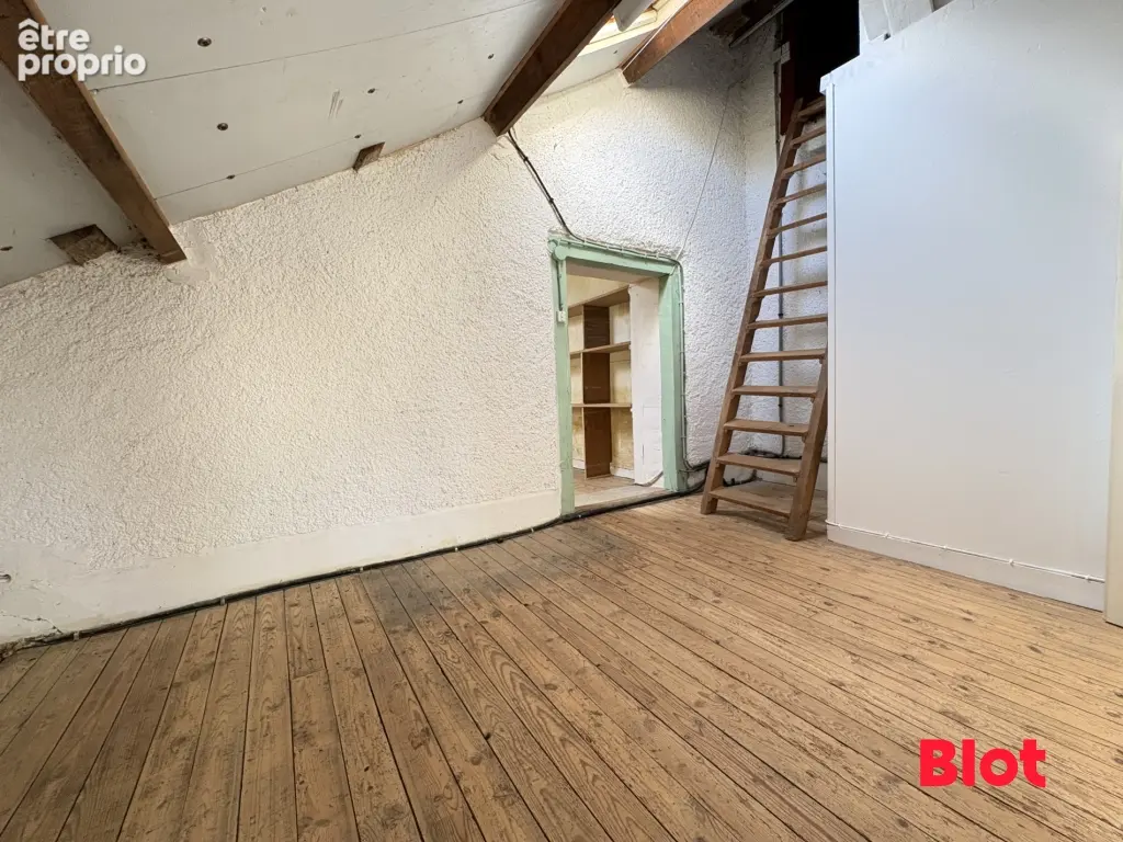 Maison 67 m² à Chevaigne  - photo 9