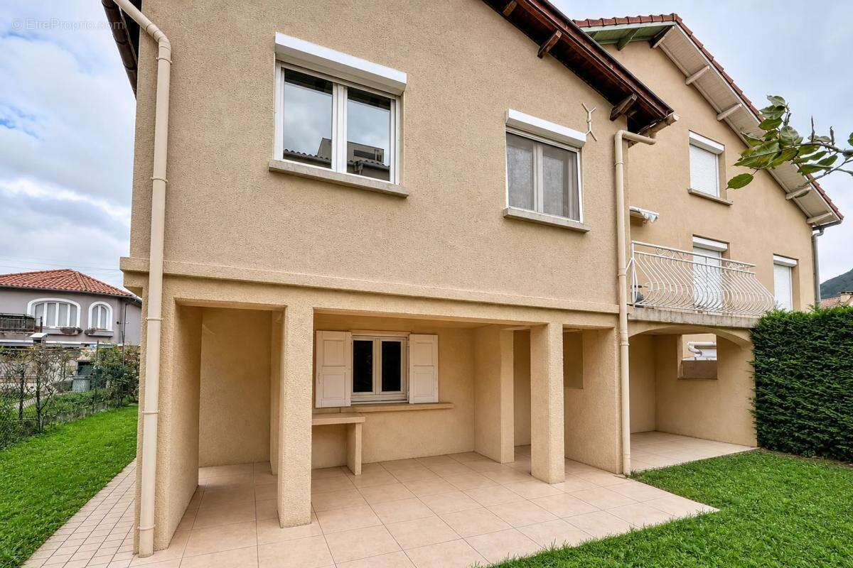 Appartement à MILLAU