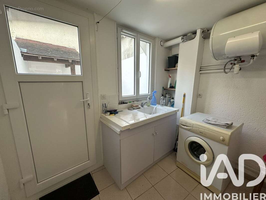 Photo 7